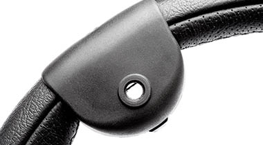 Steering wheel adapter