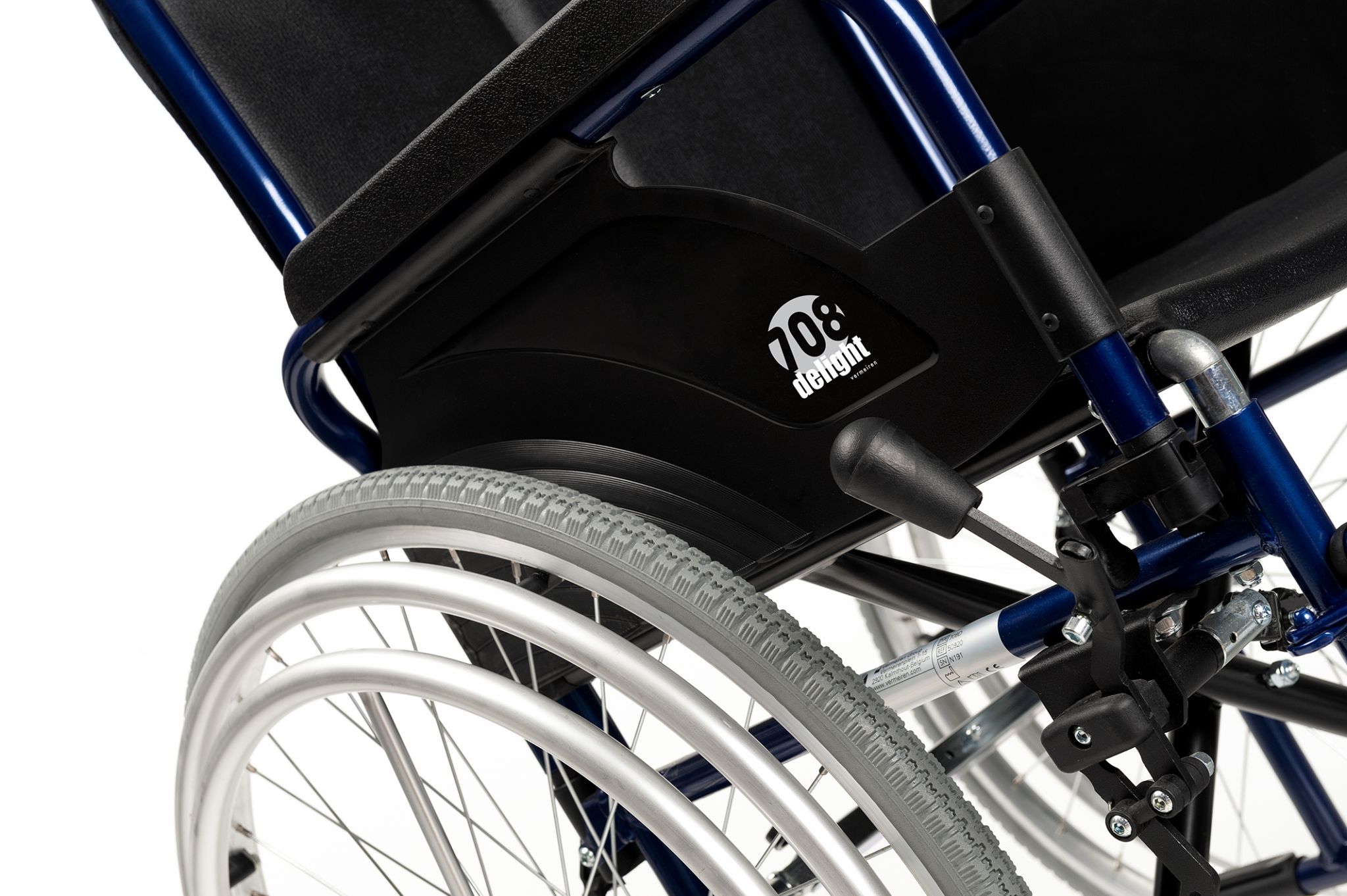 Manually Propelled Wheelchair 708 Delight HEM2 Vermeiren