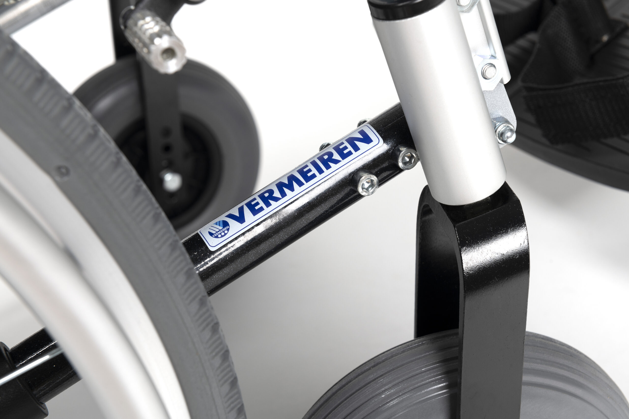 Manually Propelled Wheelchair Eclips X4 Vermeiren