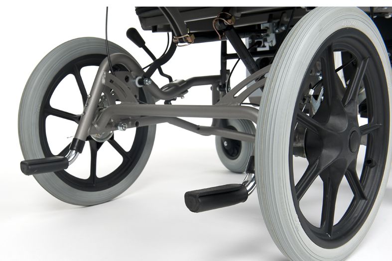 Manually Propelled Comfort Chair Inovys II Vermeiren 