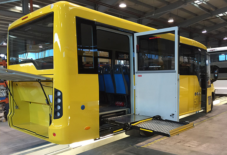 Wheelchair Lift  A-series BraunAbility