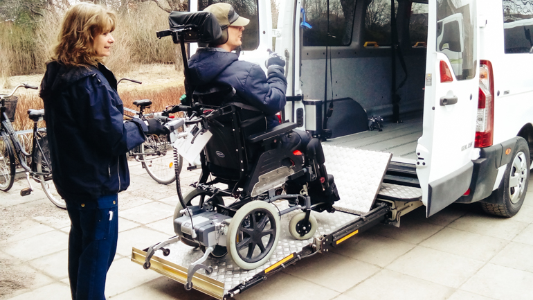 Wheelchair Lift  A-series BraunAbility